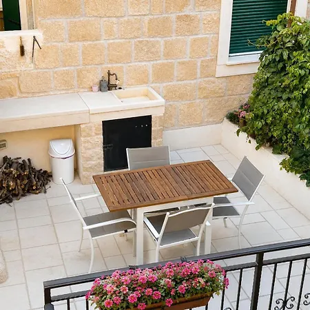 St Bellezza - With Terrace And Bbq Appartement Split
